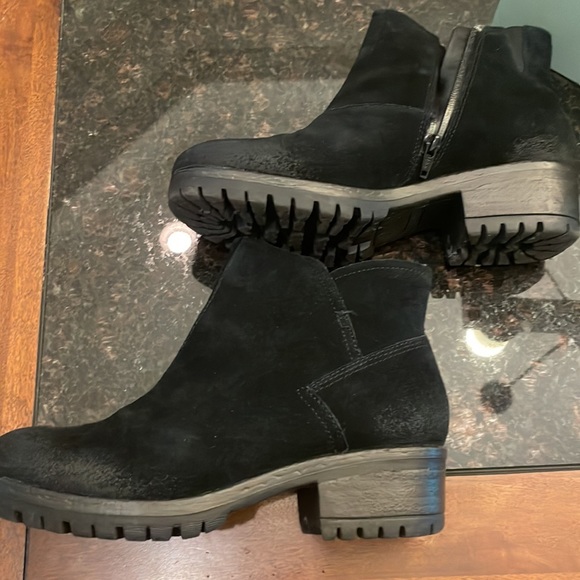 Salvia Chi hydra suede booties size 40 - Picture 3 of 4